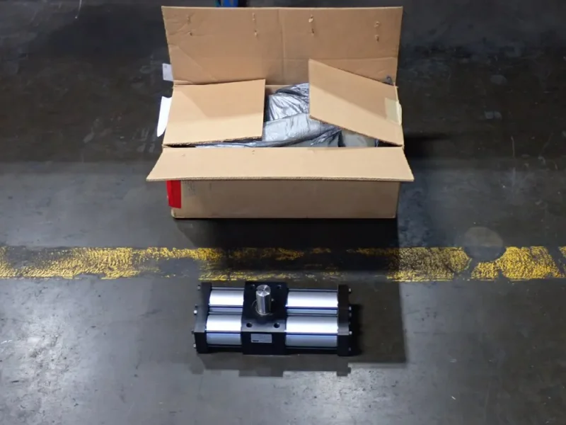 PARKER 250PSI PNEUMATIC ROTARY ACTUATOR  -  PTR257-185-AB23-C