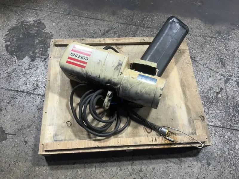 COFFING 1 TON CHAIN HOIST