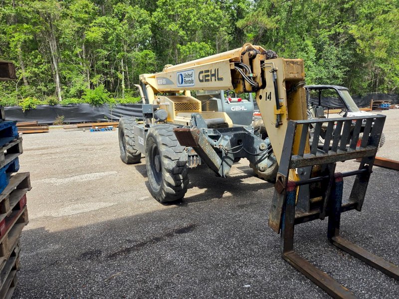 2015 Gehl RS10-55 Telescopic Forklift (#5947)