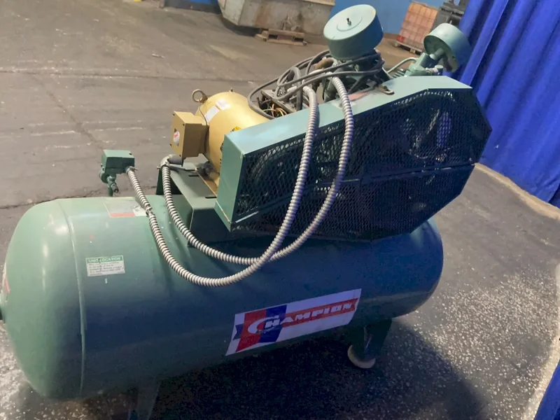 CHAMPION 10 HP AIR COMPRESSOR  -  HR10-12