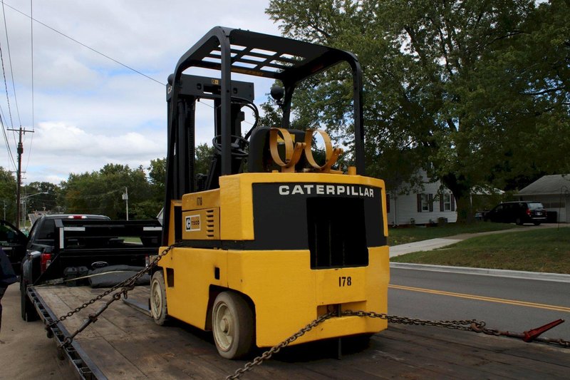 5000 LBS CATERPILLAR PROPANE FORKLIFT: STOCK #75757