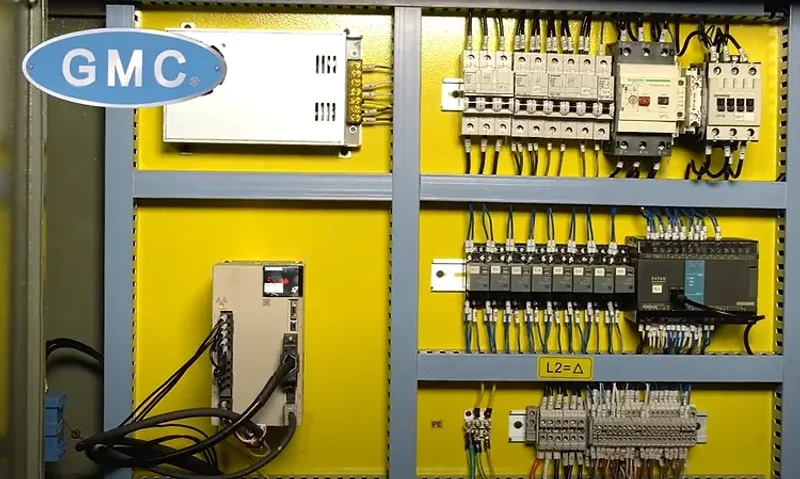 NEW 10' X 10 GAUGE GMC MODEL HBB-1010NC HYDRAULIC BOX AND PAN BRAKE WITH NC CONTROLLER