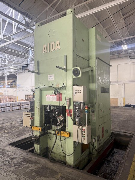 630 TON AIDA MODEL #K-630 KNUCKLE JOINT PRESS, 25-40 SPM, NEW 1991: YOBRO #25820