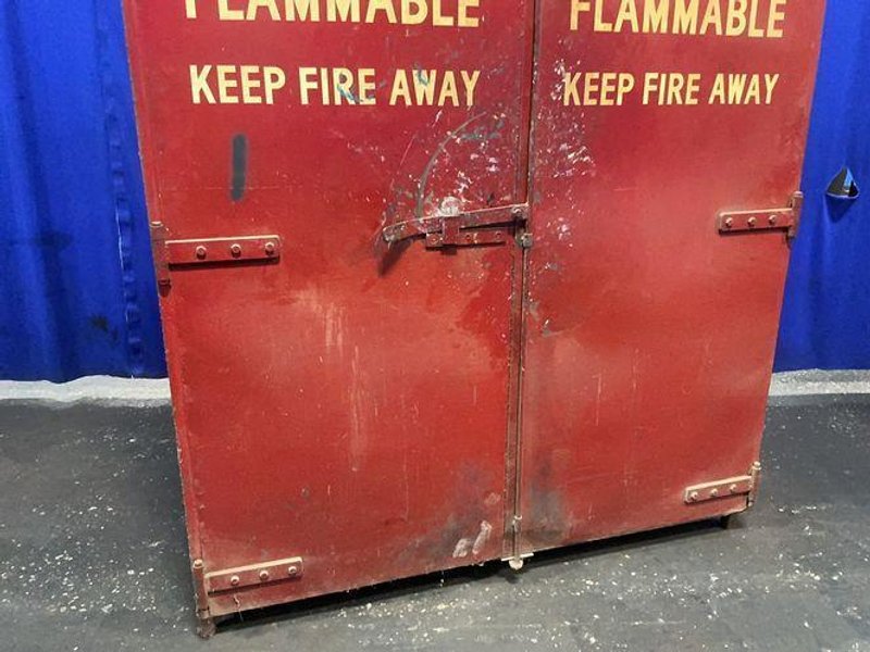 20” X 70” SHELVES/4 SHELVES FLAMMABLE CABINET
