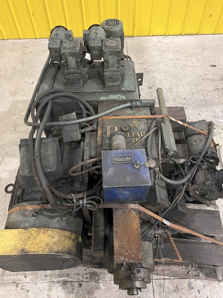 30 HP &amp; 50 TAPER PONTIAC VERTICAL MILLING HEAD: STOCK #13208