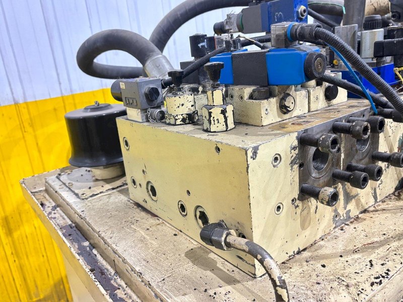 660 TON SUTHERLAND MODEL #HD1 HYDRAULIC 4 POST GUIDED RAM PRESS 15&quot; STROKE: YOBRO #24088