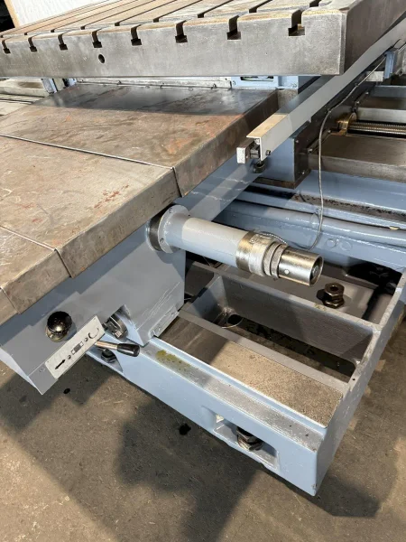 4" DAEWOO MODEL #D11ORT TABLE TYPE HORIZONTAL BORING MILL, #50 TAPER: YOBRO #25782