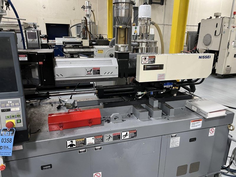 Nissei Used FNX110IIIA-12A Injection Molding Machine, 121 US Ton, 4.3 oz., yr. 2018