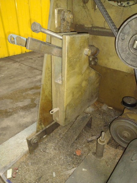 36" DOALL MODEL #3613-1 VERTICAL BANDSAW: YOBRO #24515