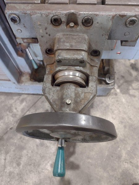 #205 K&amp;T MILWAUKEE KEARNEY AND TRECKER MODEL #205 S-12 HORIZONTAL MILL WITH TOOLMAKERS VERTICAL HEAD: STOCK #22495