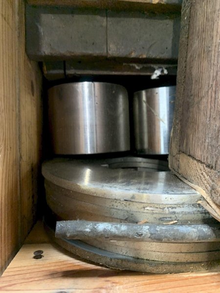 24" x .125" x 6,000lb Wean Slitting Line