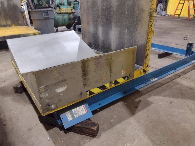 4,000 LBS X 48" X 48" MAX MODEL #LPTT-UP-40-90 HYDRAULIC TILT UPENDER 90 DEGREE FLIP TABLE: YOBRO #25894