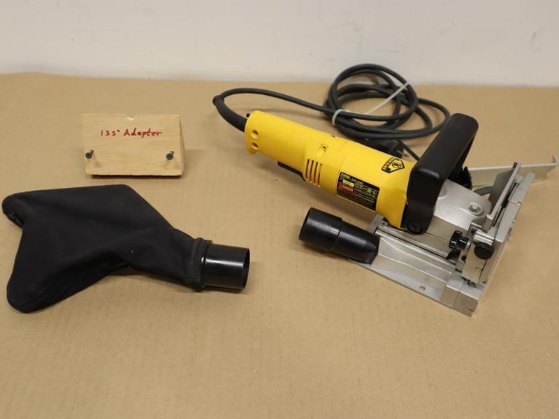 DeWalt DW682 Corded Electric Biscuit Joiner with Dust Bag and Wrench- Auction Item