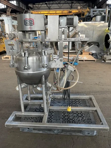 LEE 20 GALLONS DOUBLE MOTION REACTOR