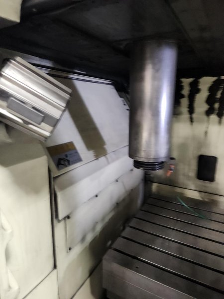MAKINO SNC86-A5 CNC VERTICAL MACHINING CENTER USED