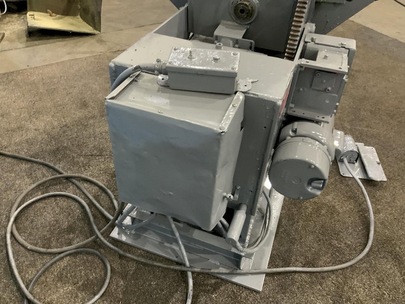 1500 LB PANDJIRIS WELDING POSITIONER WITH PANDJIRIS TJ GRIPPER: STOCK #80978