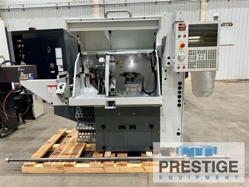 Lathes CNC Chuckers