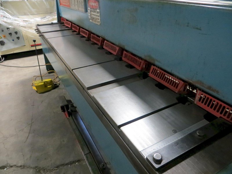 10 Ga x 8 ft Niagara Mechanical Power Shear Model 1R-8