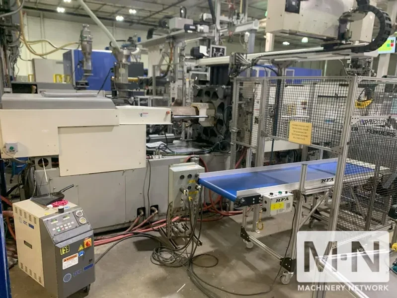 245 TON 20.8 OZ TOYO MODEL TM-245H INJECTION MOLDING MACHINE MFG 1999