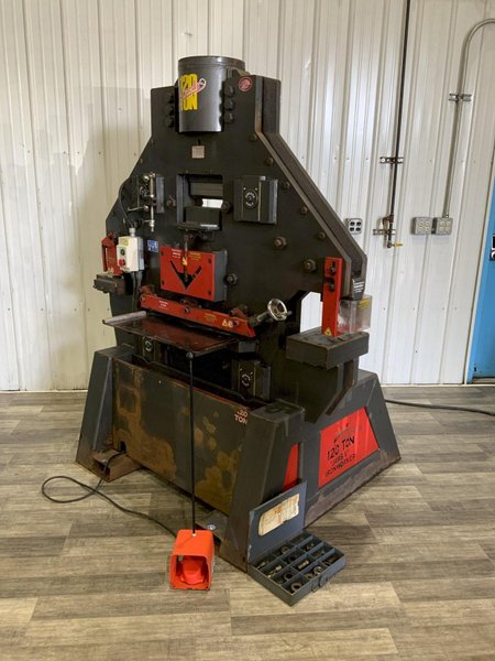 120 TON EDWARDS MODEL 120T HYDRAULIC IRONWORKER: STOCK #81412