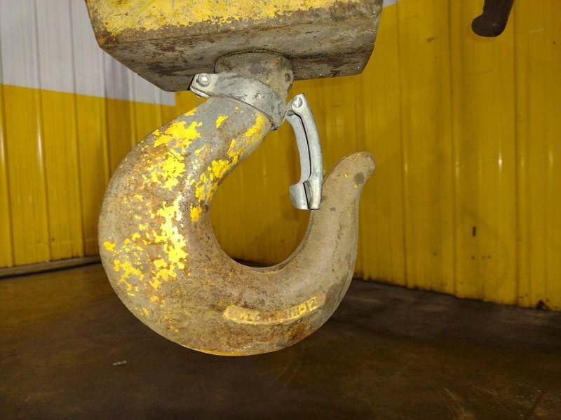 10,000 LBS (5 TON) PATTERSON POWERED CABLE HOIST: STOCK #22970