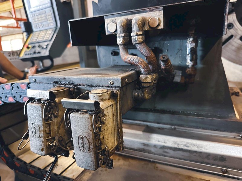 Used, 48" x 78" Geminis Model GT5 G2 - Flat Bed CNC Lathe with Y Axis