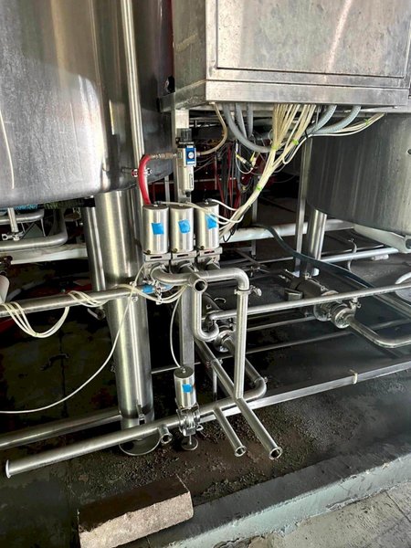 Alpha Brewing Operations 30 Barrel 2 Vessel Brew System, Grist Case and Oversized Heat Exchanger, 2015