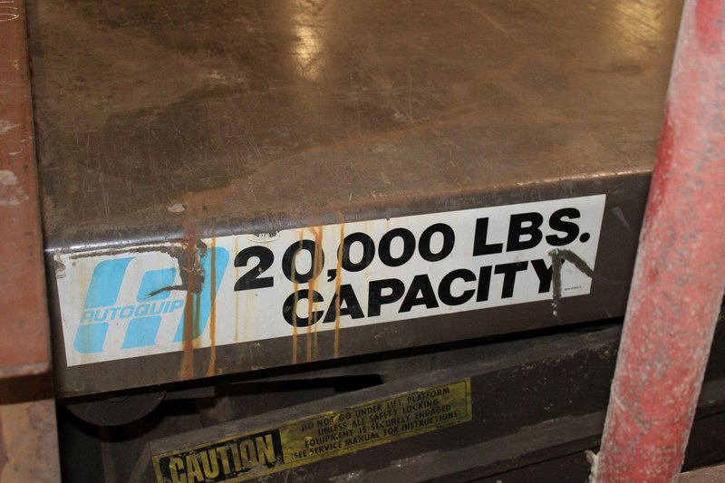 20,000 LBS X 132&quot; X 32&quot; AUTOQUIP HYDRAULIC SCISSOR LIFT PLATFORM TABLE: YOBRO #24422