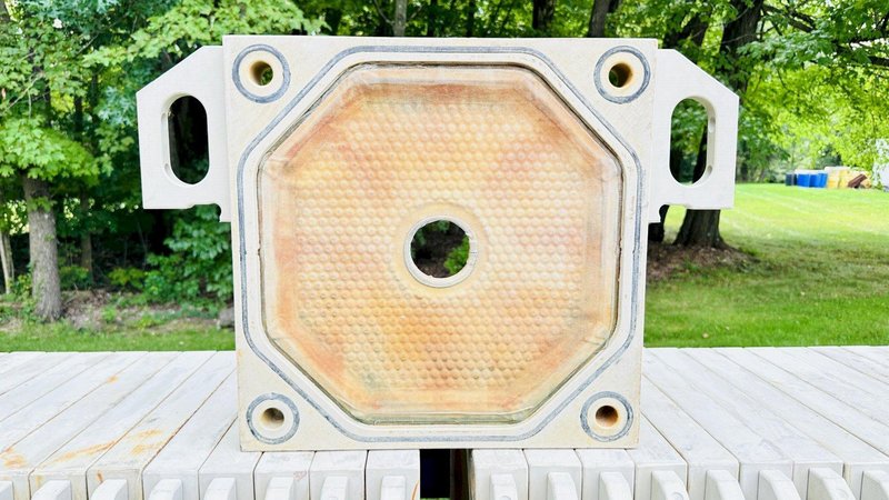 Pac-Press Model 470   |   31 / 470mm Plate Filter Press