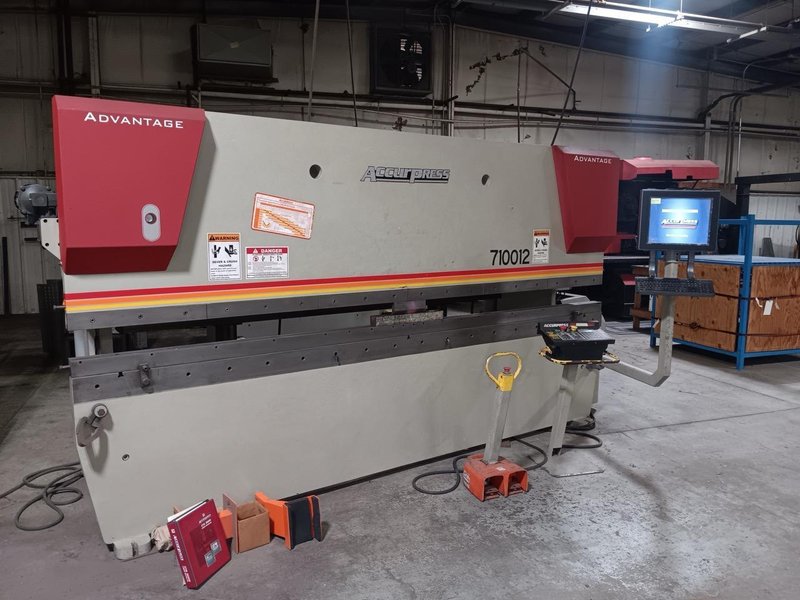 100 ton x 12′ Accurpress 710012 CNC Press Brake, 2007 – ETS 3000 X/R Gauge