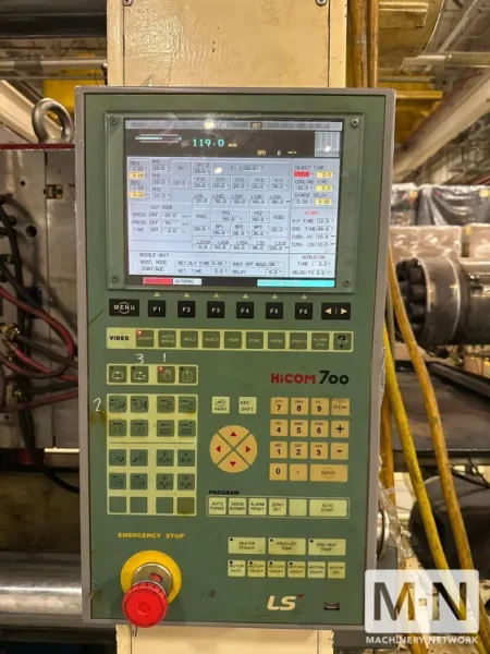 937 Ton 162.26 Oz Goldstar IDE850EN Injection Molding Machine, 1994