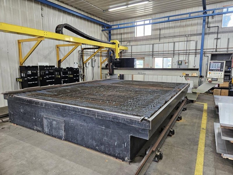 13.5′ x 16.5′ Alltra DDT HPR130 Plasma Table, 2006 – Updated Burny 10 LCD Control W/Camfil Dust Collector System