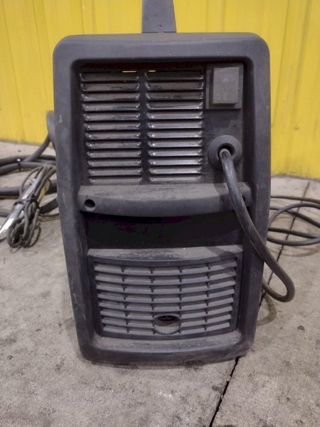 1/4&quot; FORNEY PLASMA CUTTER WITH BUILT IN AIR COMPRESSOR: YOBRO #24383