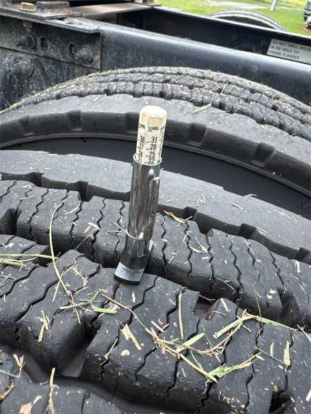 2019 International LT625 3HSDZAPR0KN125888