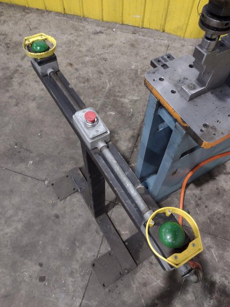 20 TON BTM MODEL #P20F TOG-L-LOC AIR TOGGLE SHEET METAL PRESS: YOBRO #24795