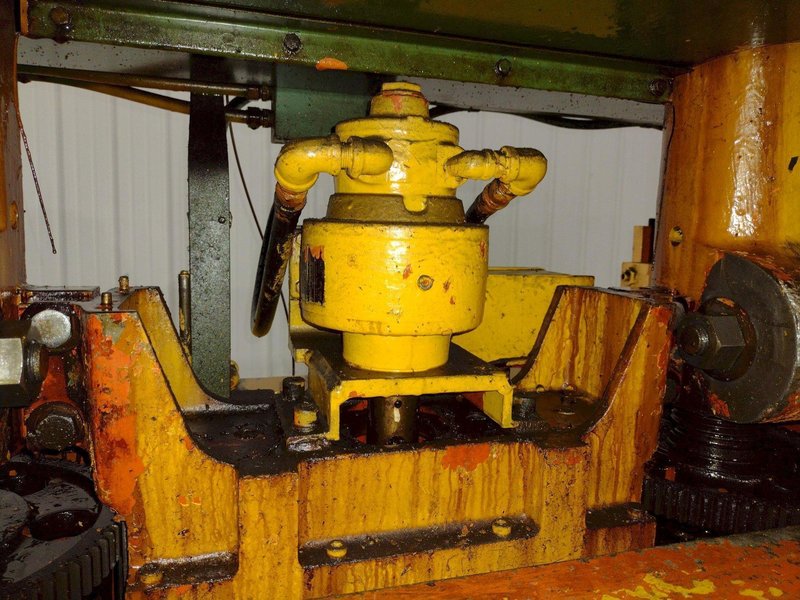 75 TON L&amp;J NO. EM275-42-24 HIGH SPEED STRAIGHT SIDE STAMPING PRESS. STOCK # 0778525