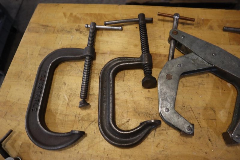 Clamps, Kant Twist, C-Clamp, T-Slot Mounted- Auction Item