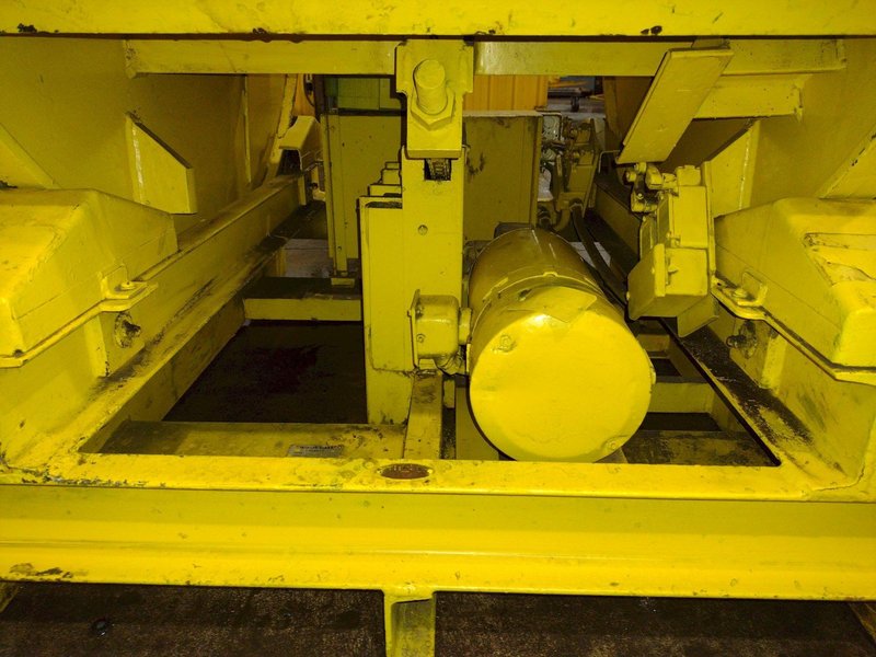 2,000 LBS X 36” X 36” WELD-BILT POWERED COIL FLIPPER UPENDER: YOBRO #24850