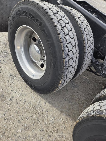 2022 Peterbilt 567 804174