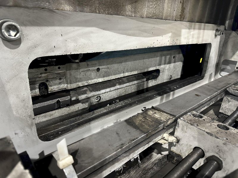 30&quot; x 14 GA DALCOS MODEL #PXN-800 AUTOMATIC COIL HYDRAULIC PUNCHING MACHINE: STOCK #20332