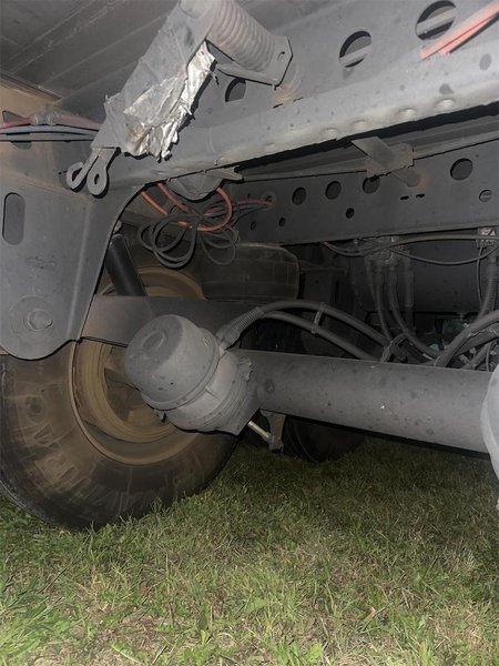 2023 Vanguard 53 x 102 5V8VA5329PM307079