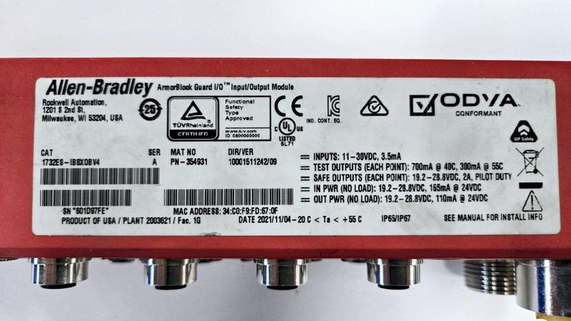 ALLEN BRADLEY 1732ES-IB8X0BV4 GUARD I/O USED