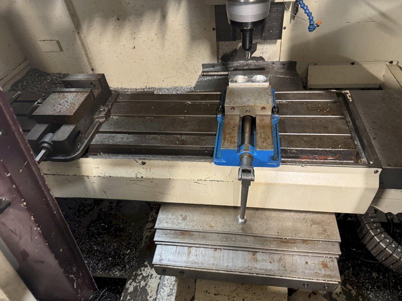 CHEVALIER 2040 MV CNC 3-AXIS MACHINING CENTER. STOCK # 1005325