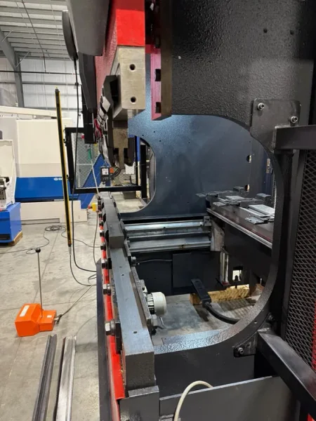 AMADA HFT 50-20S CNC Hydraulic Press Brake 2004’ # 7463
