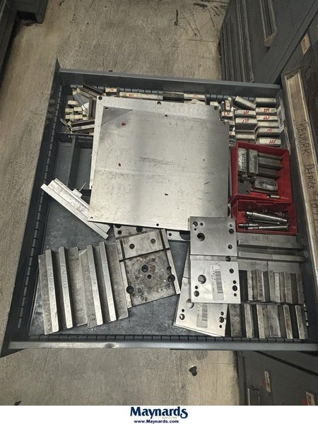 11-DRAWER VIDMAR CABINET: YOBRO #26065