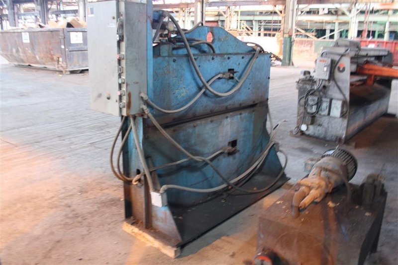 4' HYDRAULIC SHEAR: STOCK #59885