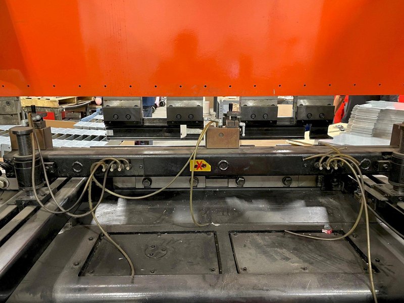 Amada FBD-8025 Hydraulic CNC Press Brake