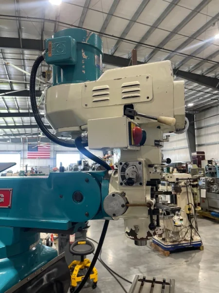 CLAUSING 3VS08 Vertical Milling Machine 2008’ #6752