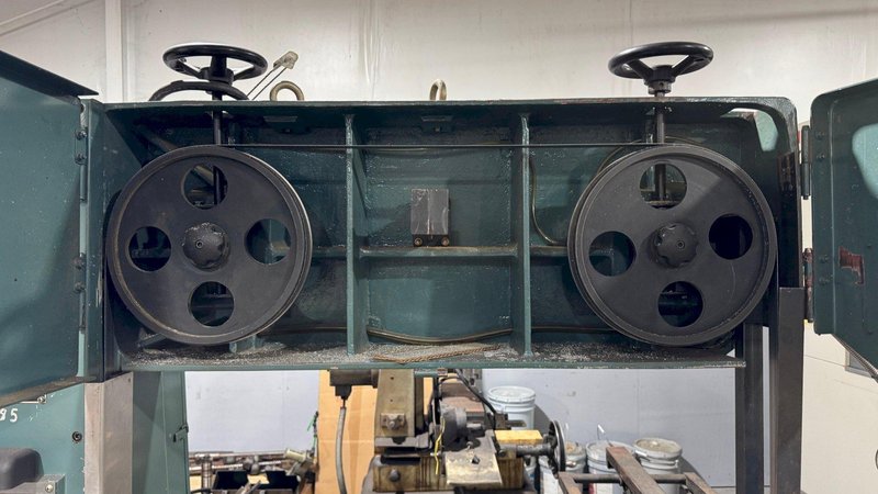 MSC 952467 Vertical Bandsaw (#5694)