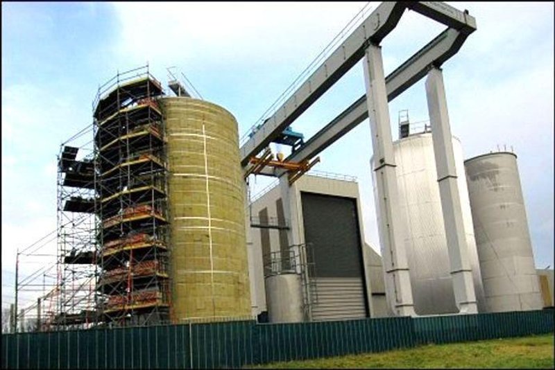 SWF - Gantry Crane 70 ton + 5 ton x 25 meter